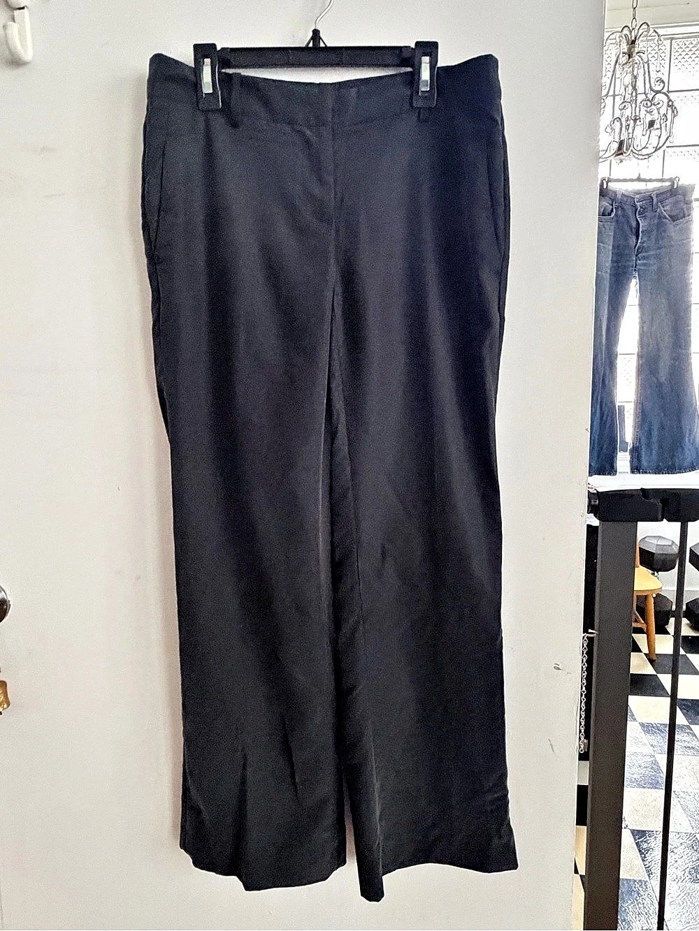 LOFT Women's Wide Leg Trousers in Black Size 2P Like New